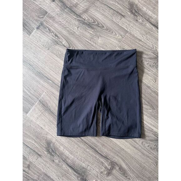 Fabletics Anywhere Motion365® High-Waisted 6'' Short size 1X - Picture 4 of 6